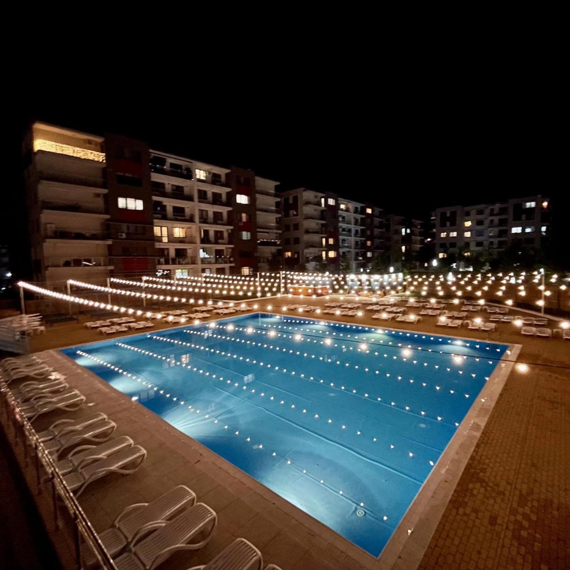 Apartment "Solar 48", Private Parking, One Bedroom Бухарест Экстерьер фото